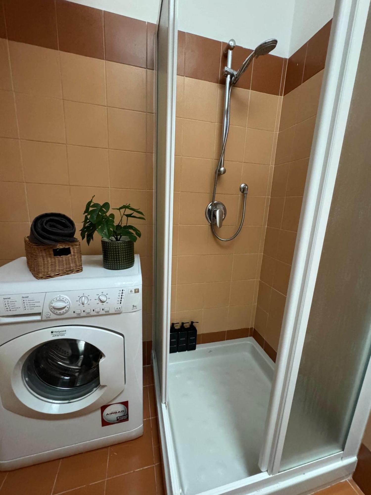 Appartamento Isola- Attico Con Balcone Μιλάνο Εξωτερικό φωτογραφία